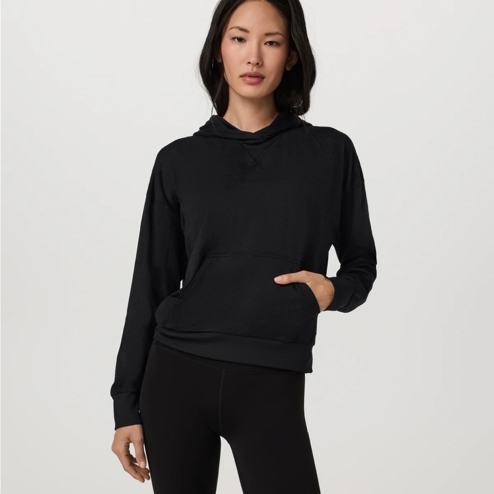Vuori Charcoal Womens Halo Modern Hoodie